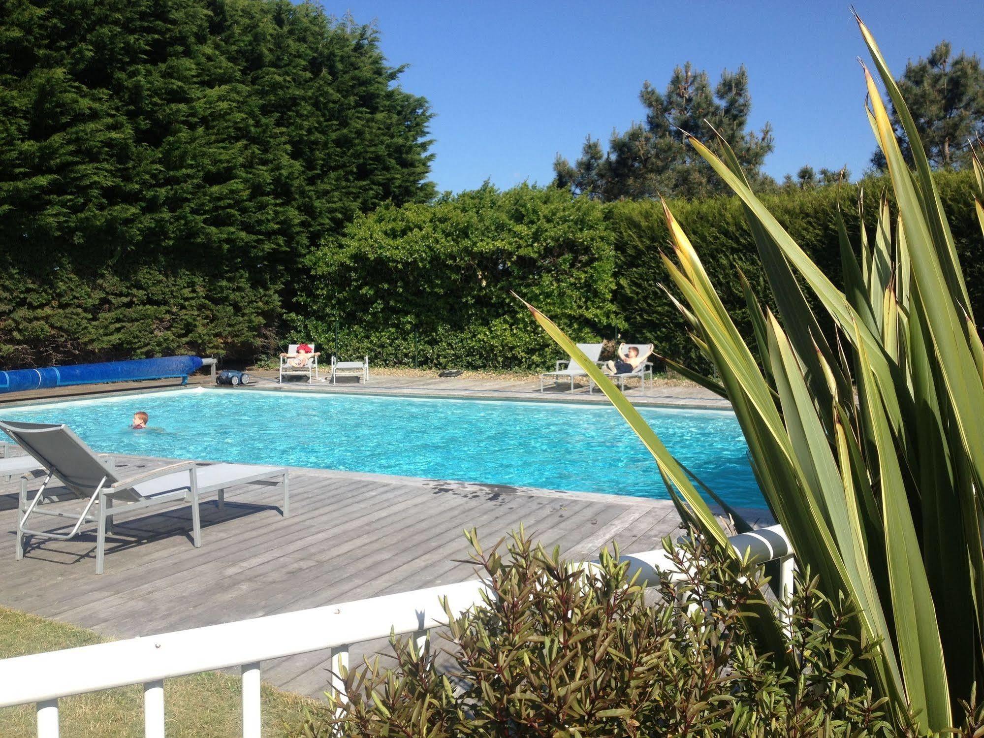 Le Galet Hotel & Spa Saint-Philibert  Eksteriør billede